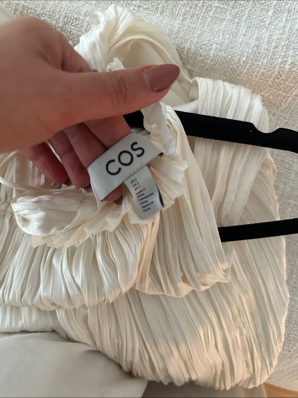 Sleeveless Cream Pleated Maxi Dress - Picture 2 of 3